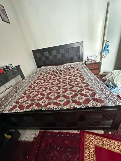 Bed, Matress, Dressing