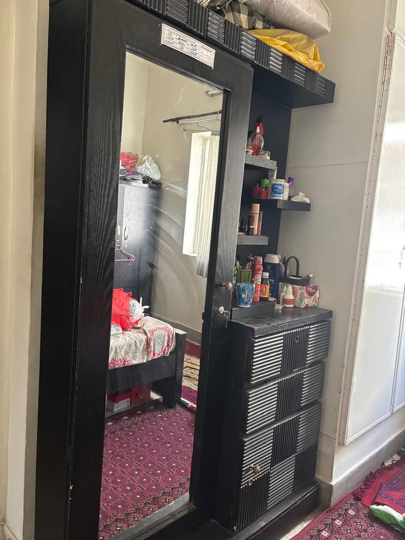 Bed, Matress, Dressing 1