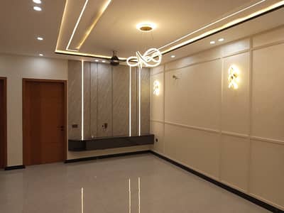Own A Upper Portion In 5 Marla Central Park Housing Scheme