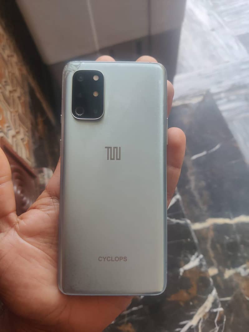 One Plus 8T 3