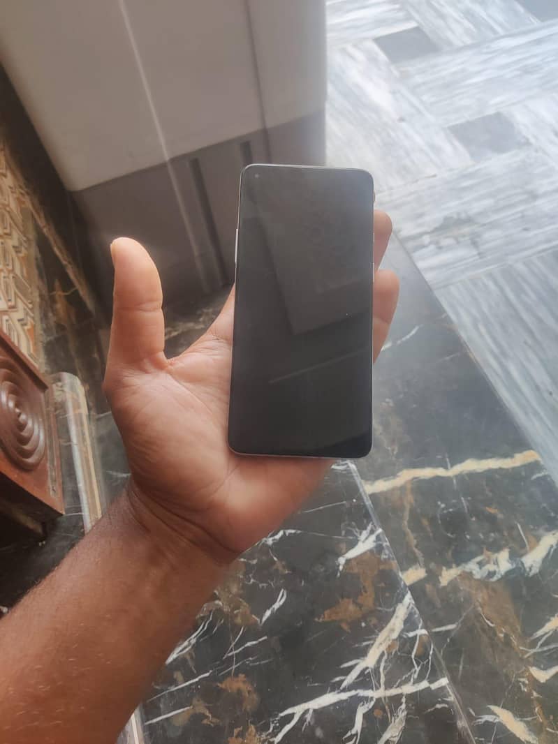 One Plus 8T 4