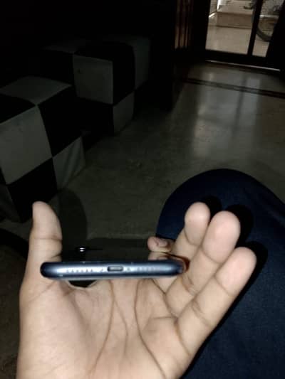 Apple iPhone 11 non pta 10/10 condition sealed 64 gb