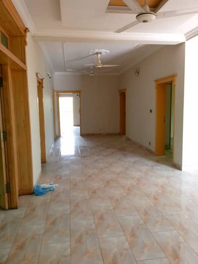 JUDICIAL COLONY 1 KANAL TRIPLE-STOREY HOUSE FOR RENT