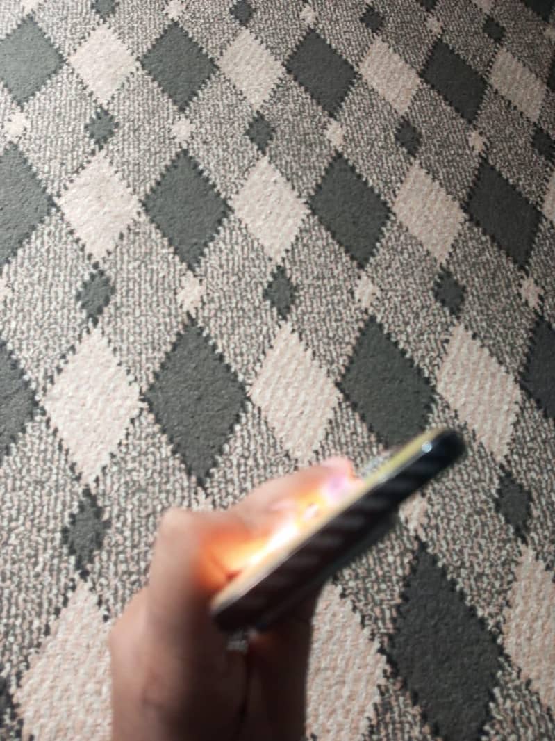 Xiaomi 15 Pro 4