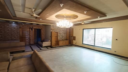 1 Kanal Full hous available for rent nfc society ph1 block D