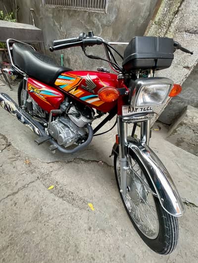 Honda CG 125 – 2026 Model | 5,700 KM | Registered
