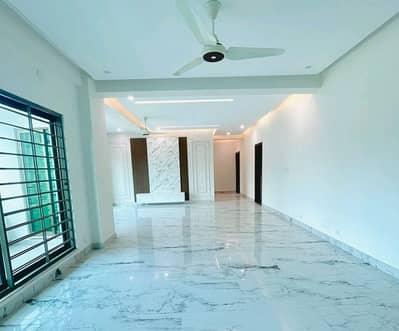 Find Your Ideal Flat In Lahore Under Rs. 135000