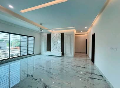 A 12 Marla Flat Located In Askari 12 Is Available For rent