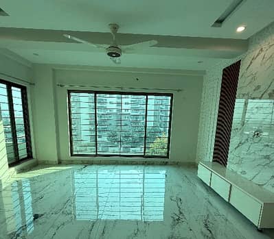 12 Marla Flat In Stunning Askari 12 Is Available For rent