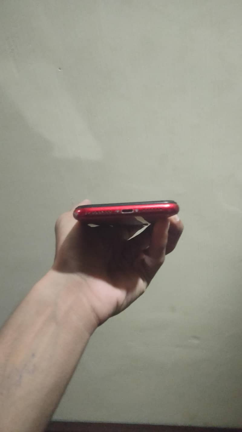 Apple iPhone XR 5