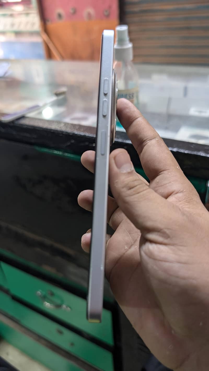 Tecno Spark 30 3
