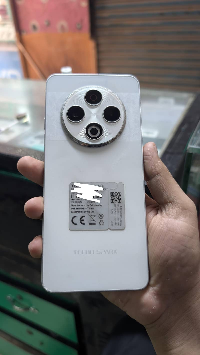 Tecno Spark 30 5