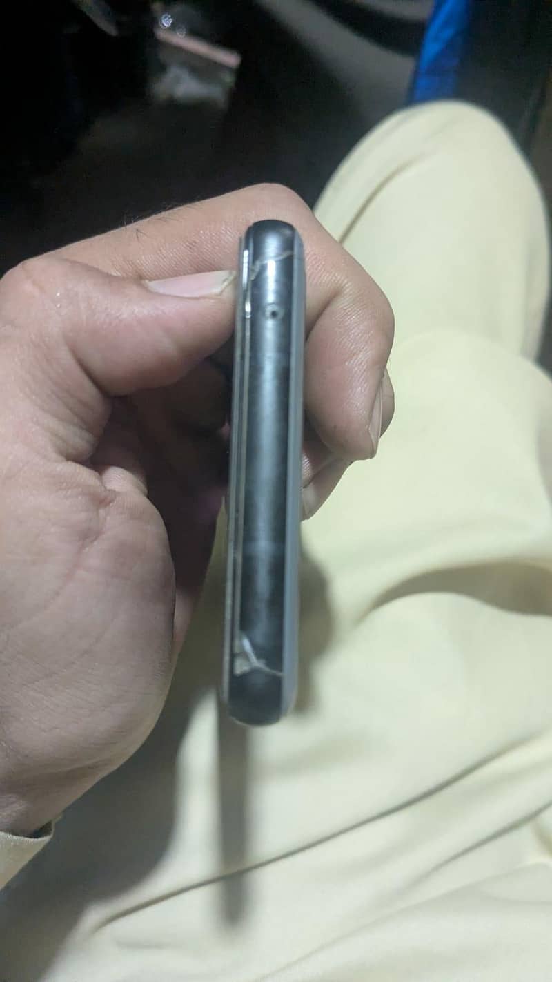 Google Pixel 6a 3