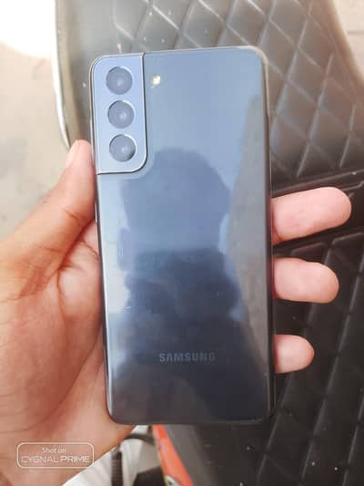 Samsung Mobile S21 5g 10/9.5 sim working exchange possible