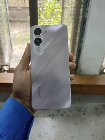 Vivo Y04