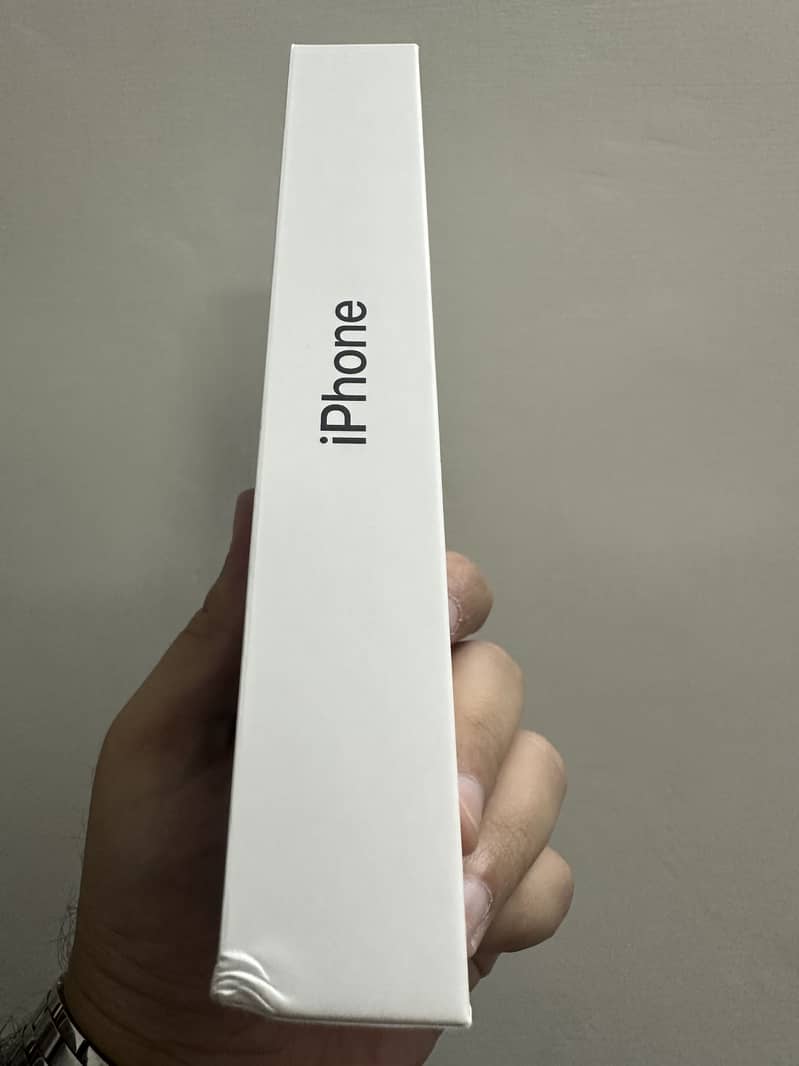 Apple iPhone 18 Pro Max 1