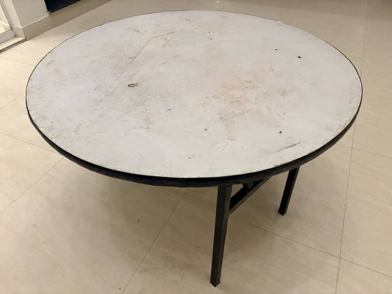 Dining tables 1
