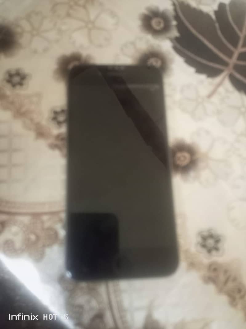 Apple iPhone 6S 1