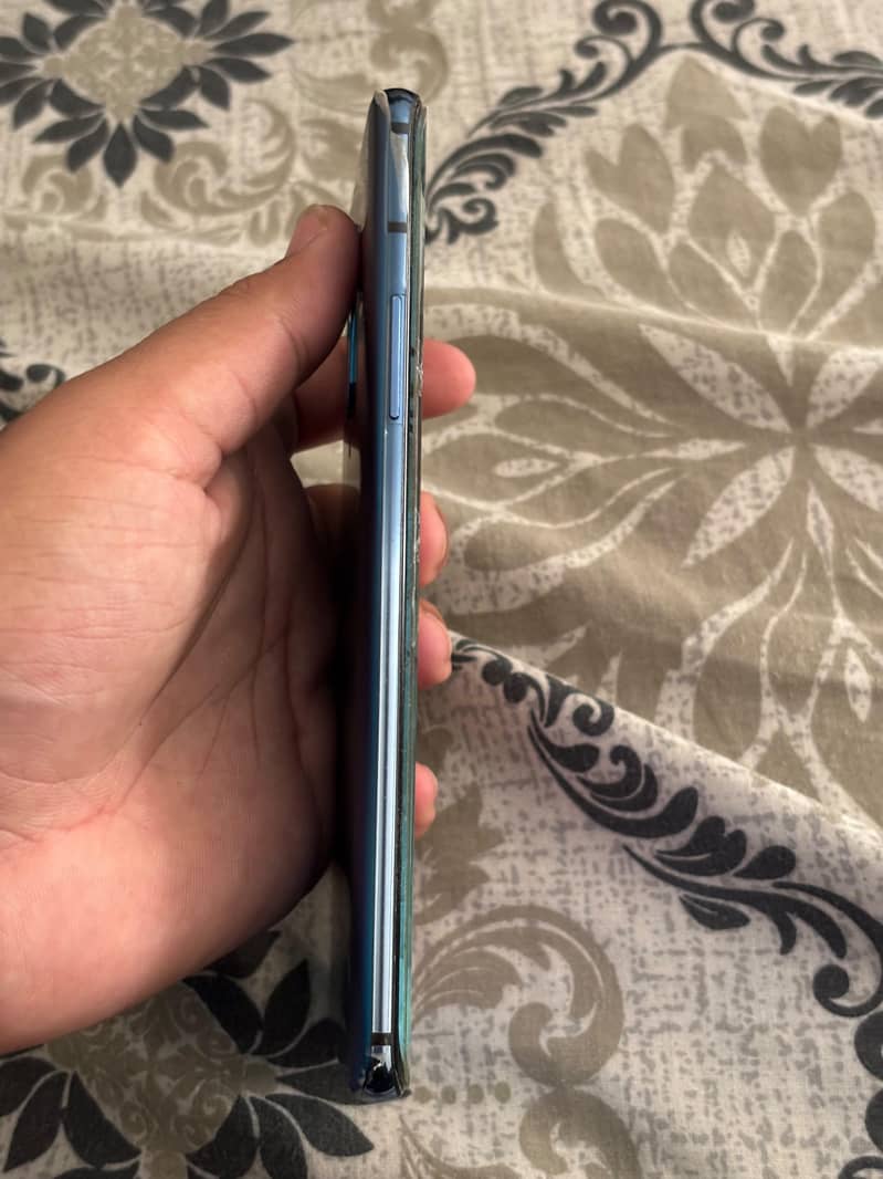 One Plus 7T Pro 4
