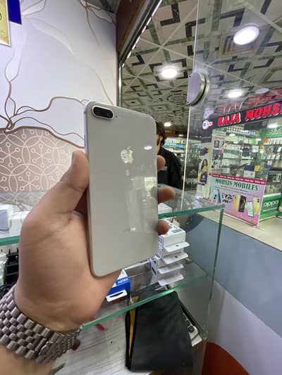 Apple iPhone 8 Plus