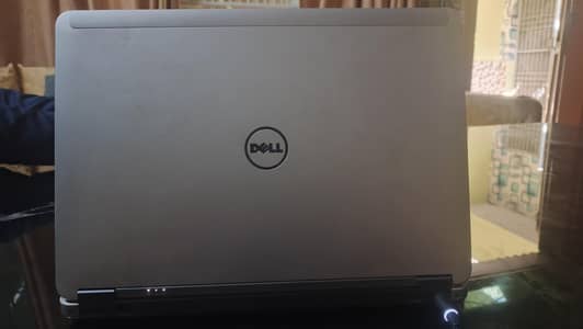 Dell Latitude E6440 - i5 4th Gen / 8GB RAM / 128GB SSD + 500GB HDD
