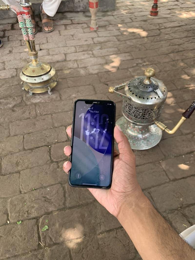 Apple iPhone 11 Pro Max 1