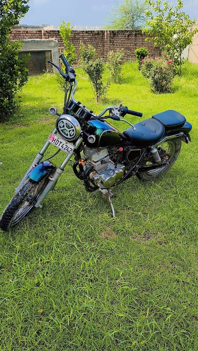 Heavy bike Honda rebel 200