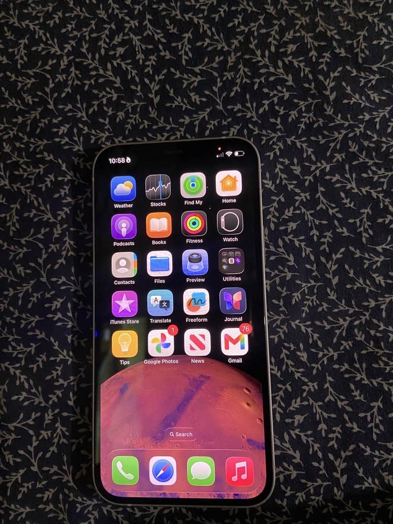 Apple iPhone 12 7