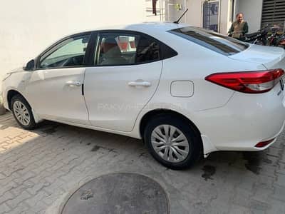 Toyota Yaris 2021