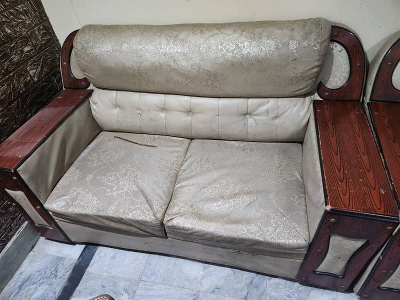 used sofa 1