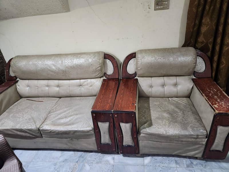 used sofa 4