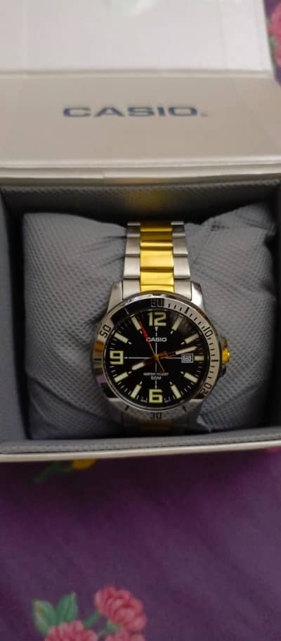 Original Casio Watch for Sale – Excellent Condition