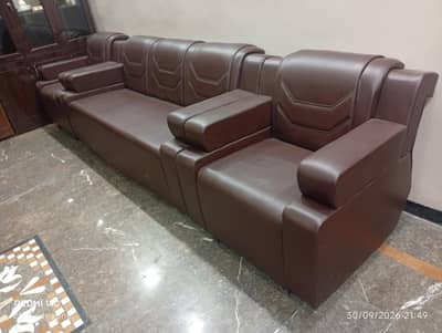 original regsine 5 seater sofa set.