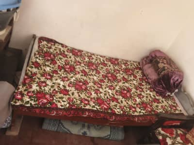 I have single bed and 3 chairs wood in used