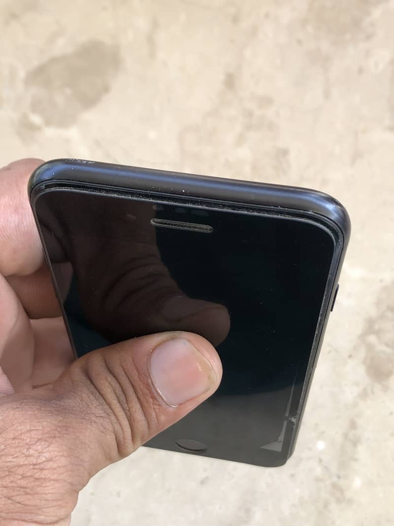 Apple iPhone SE2 3