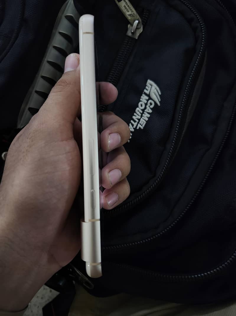 Google pixel 8 2
