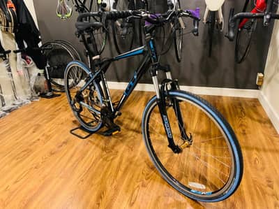 GT Aggressor 3.0 MTB Bike