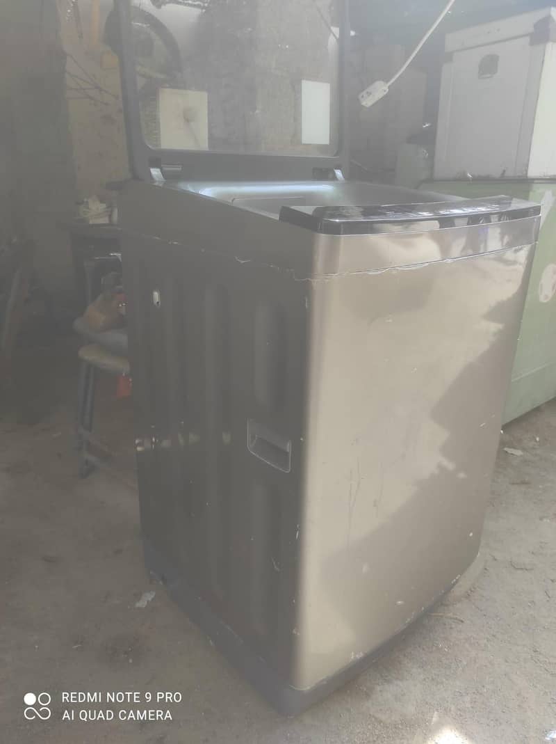 Haier full automatic Washing machine 1