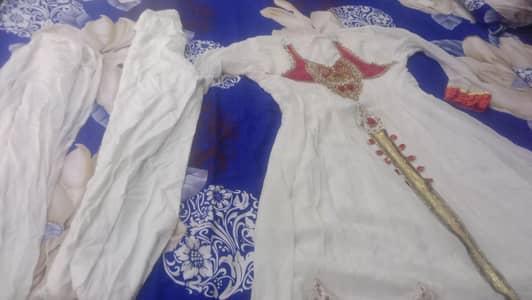 each dress 2000