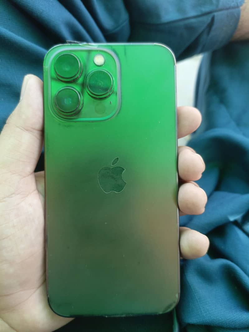 Apple iPhone 13 Pro 1