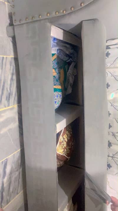 King size bed with settee for sale