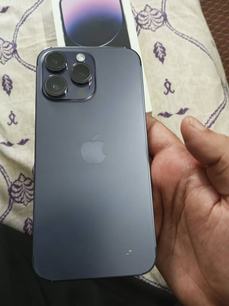 Apple iPhone 14 Pro Max 3