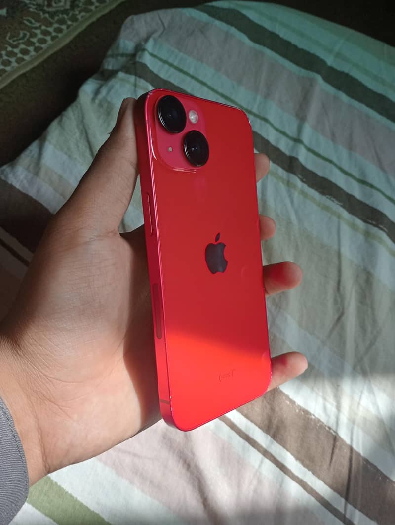 Apple iPhone 14 0