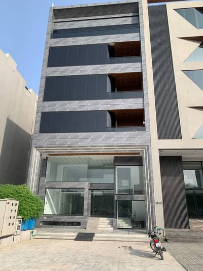 8 MARLA FULL BUILDING FOR RENT