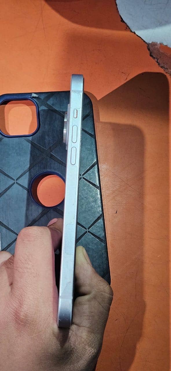 Apple iPhone 14 plus 2