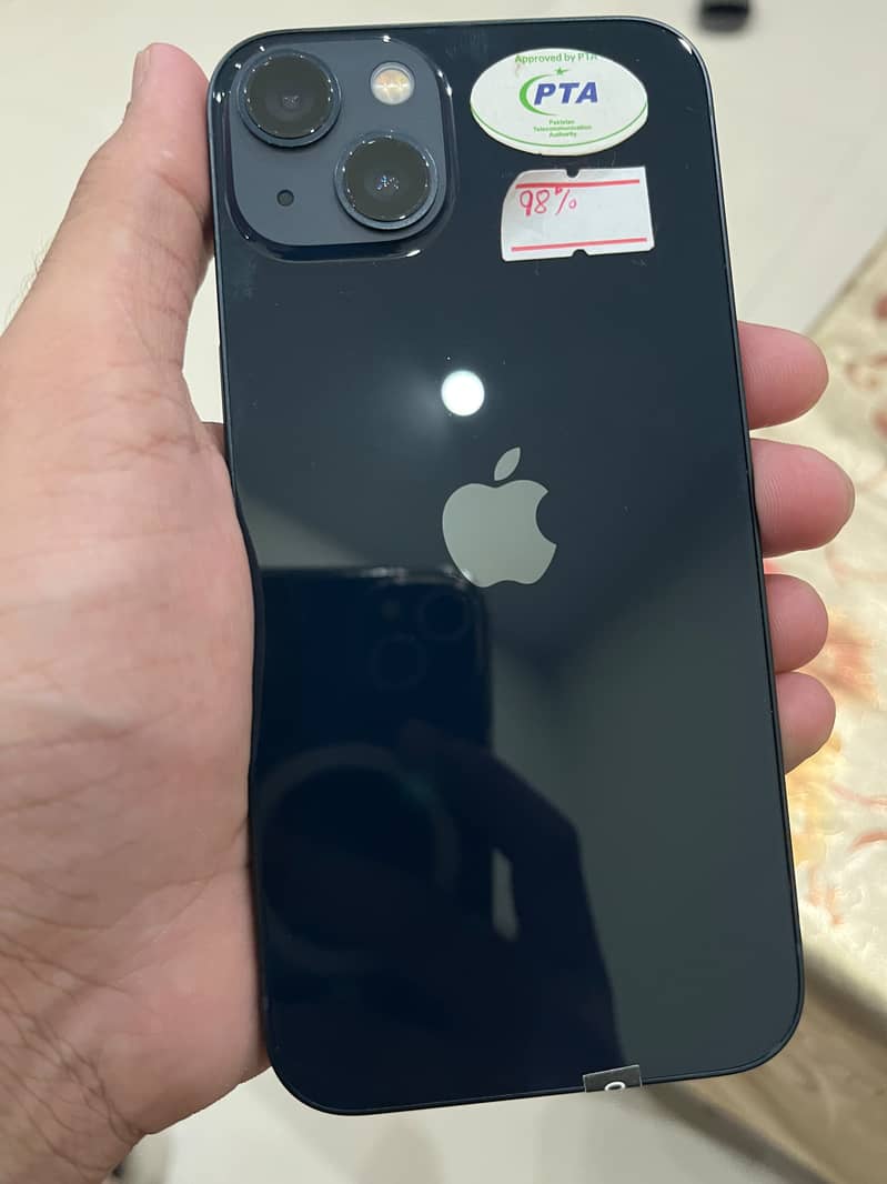 Apple iPhone 13 0
