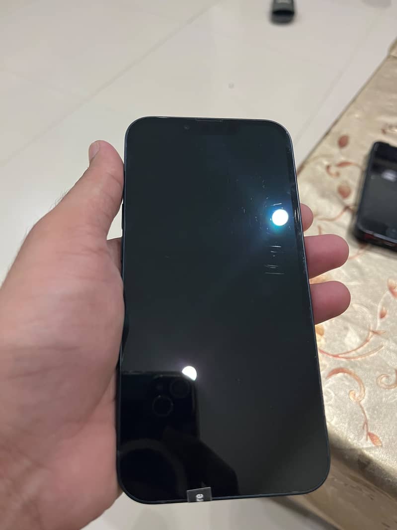 Apple iPhone 13 3