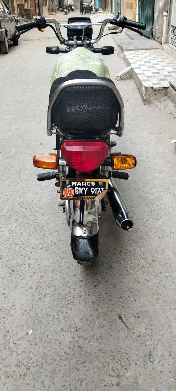 HONDA || CD 70 || Edition || Model 2024 6