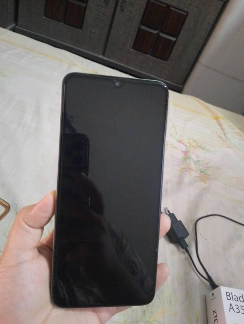 Zte Blade A35 1