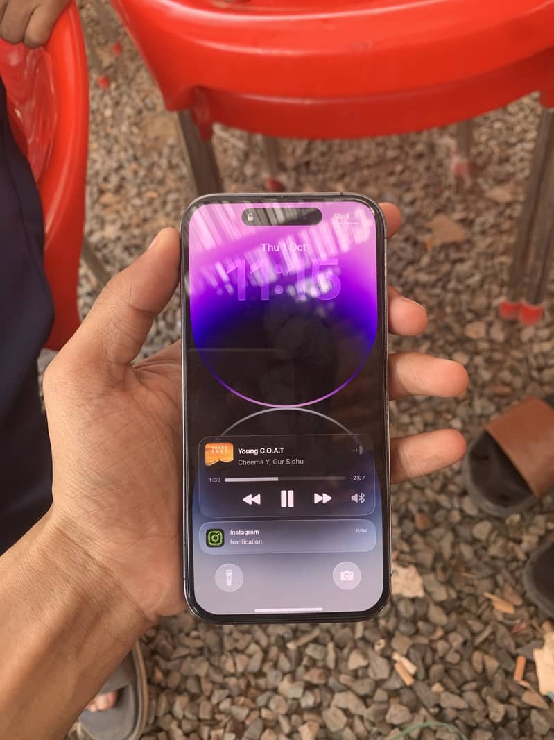 Apple iPhone 14 Pro 2